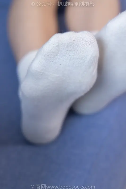 [BoBoSocks袜啵啵] NO.217 小沫-高跟鞋、皮鞋、短肉丝、自然穿脏白棉袜（花絮版） 18